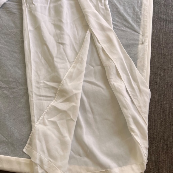 White BCBG Pants - Picture 2 of 3